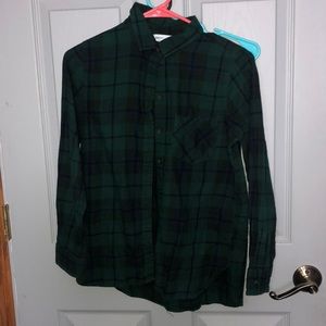 Women’s button up flannel